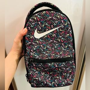 Nike Kids Brasilia JDI Fuel Pack lunch bag